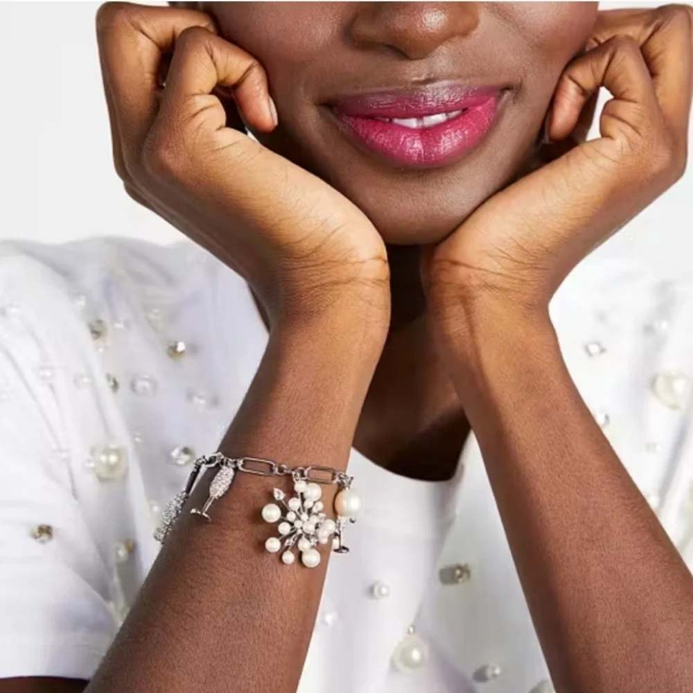 🔹️Kate Spade 🔹️Cheers to That Silver Charm Bracelet - Picture 2 of 7